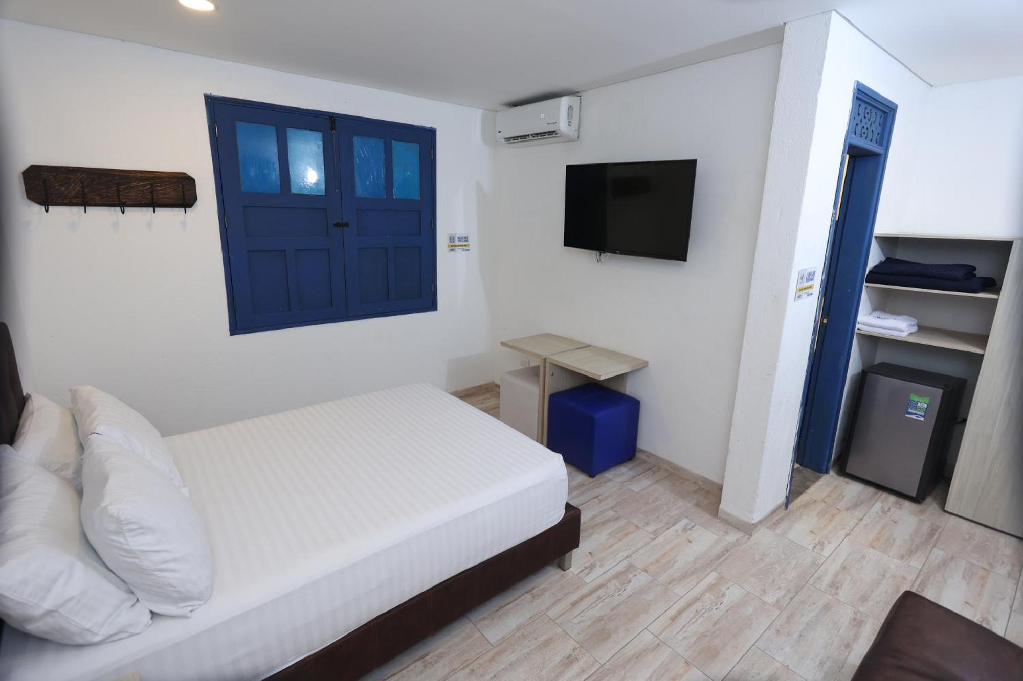 Hotel Aguatur Кокорна Екстериор снимка
