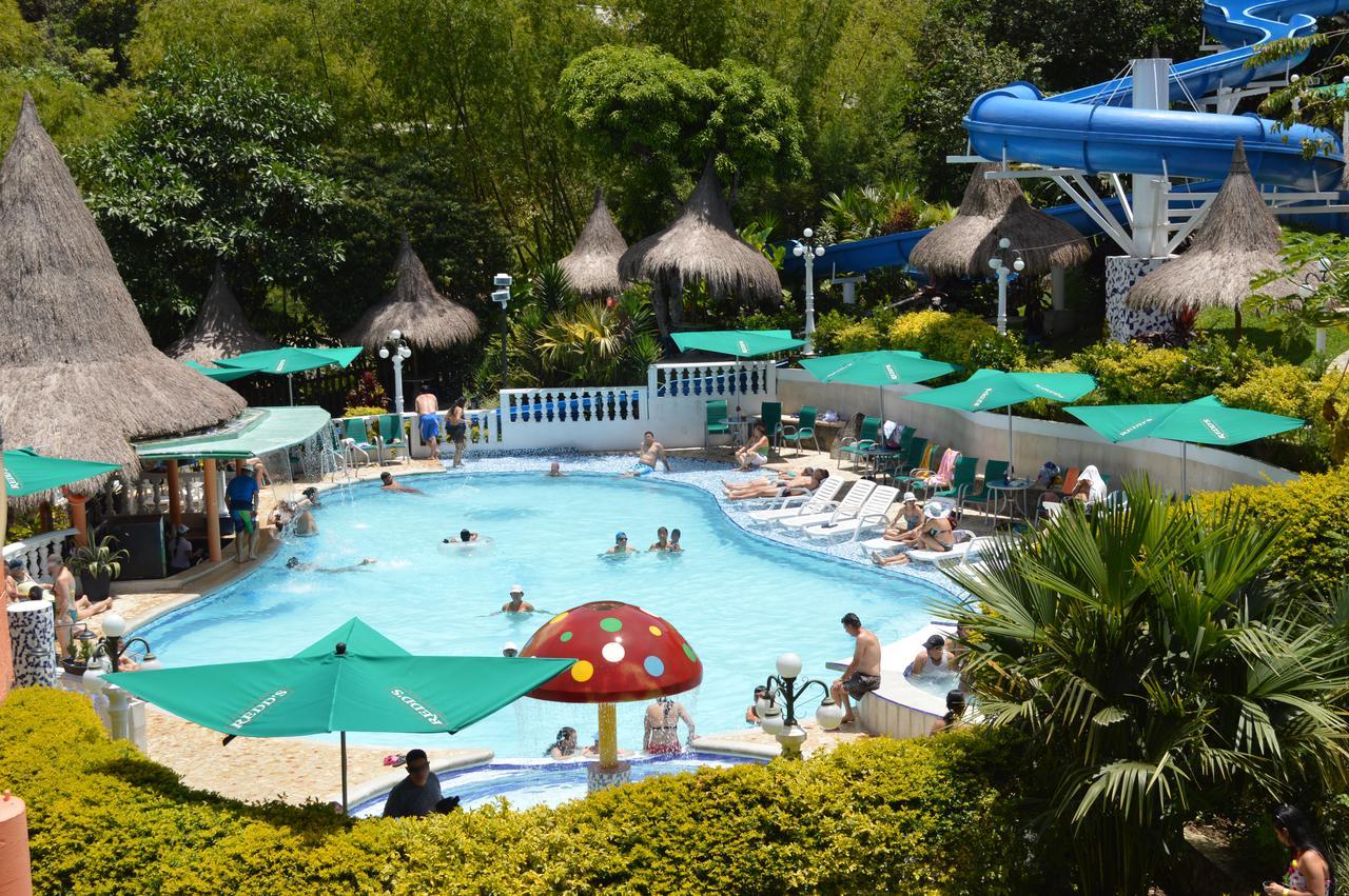 Hotel Aguatur Кокорна Екстериор снимка