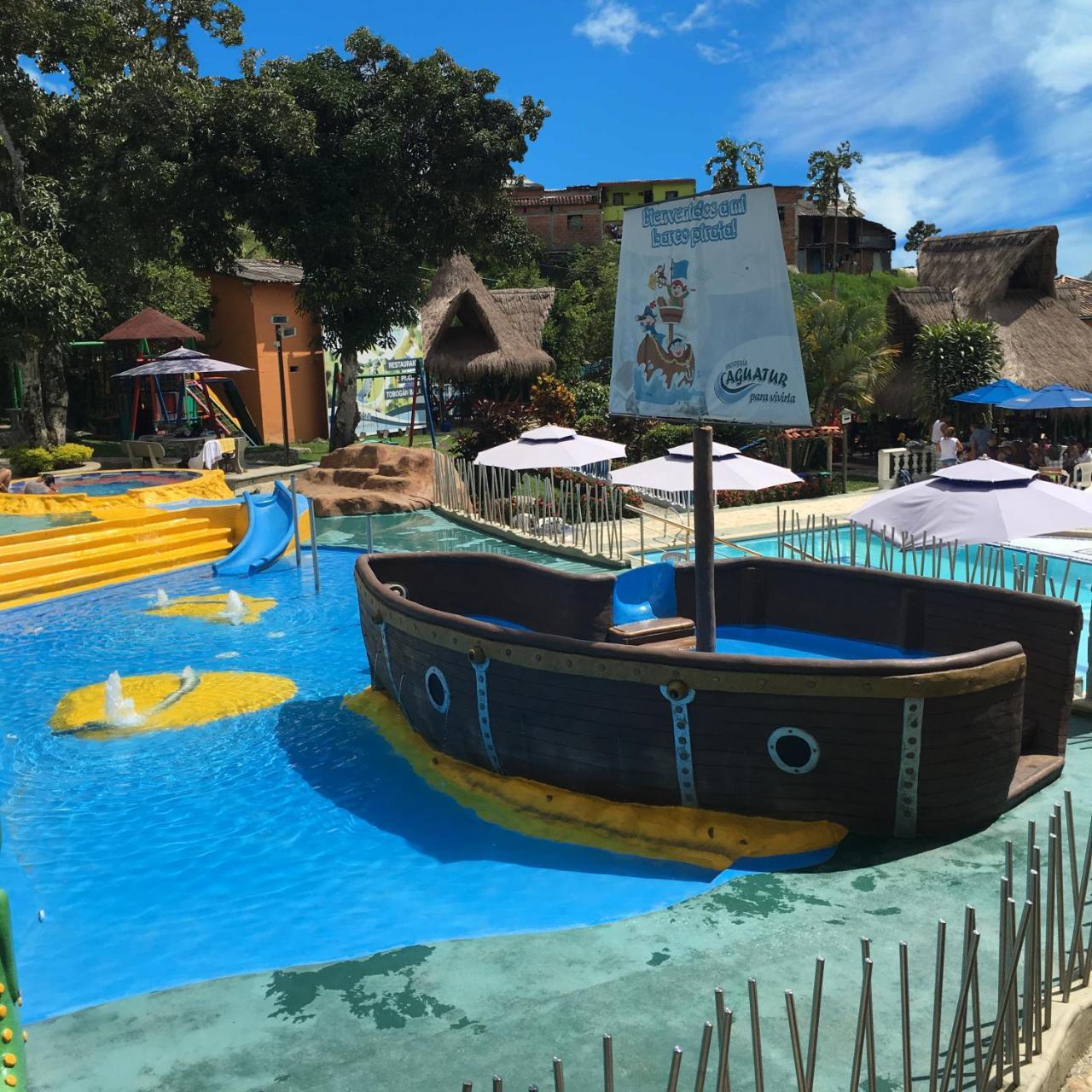Hotel Aguatur Кокорна Екстериор снимка
